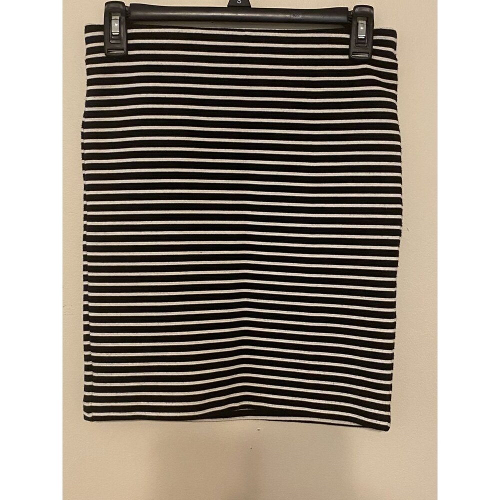 Ann Taylor LOFT Petites Black White Stripe Unlined Pencil Skirt Size XXSP‎